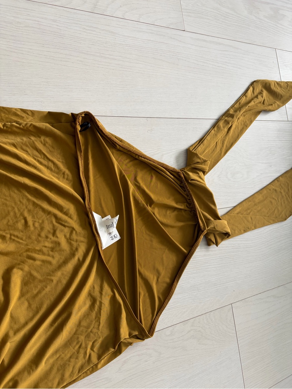 H&M Mustard Set - Picture 3 of 4